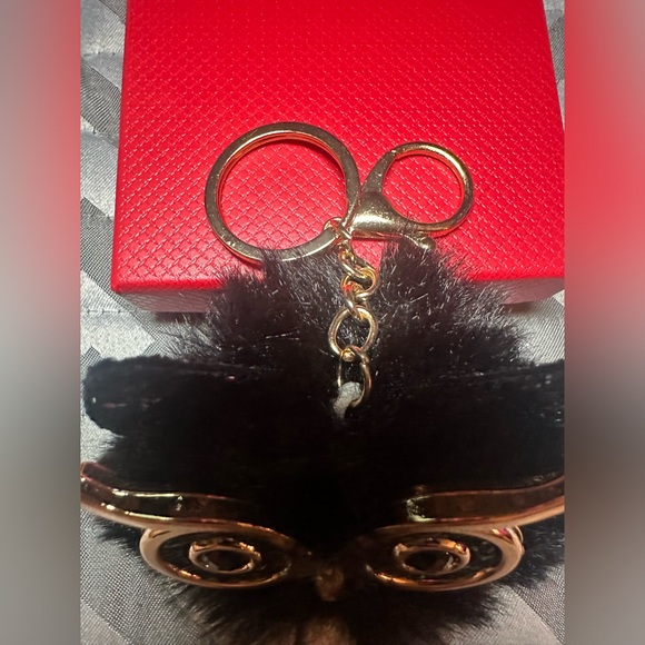 Plush Owl Fur Keychain bag charm - Picture 6 of 9